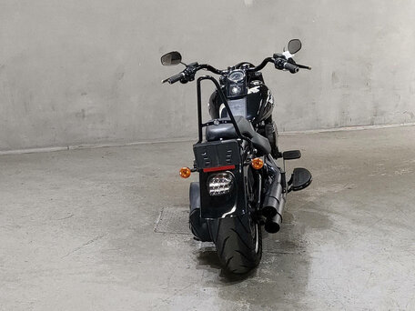 2017 Harley-Davidson Fat Boy, чёрный, 1280000 рублей, вид 4