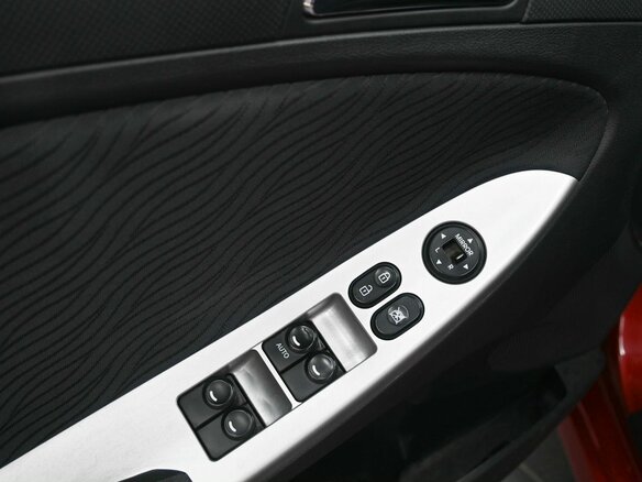 2013 Hyundai Accent IV, красный, 979900 рублей - вид 18