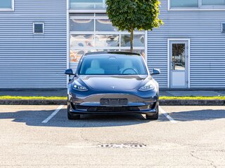 2023 Tesla Model 3 I Рестайлинг, серый, 3295000 рублей, вид 2