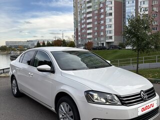 2013 Volkswagen Passat B7, белый, 1400000 рублей, вид 3
