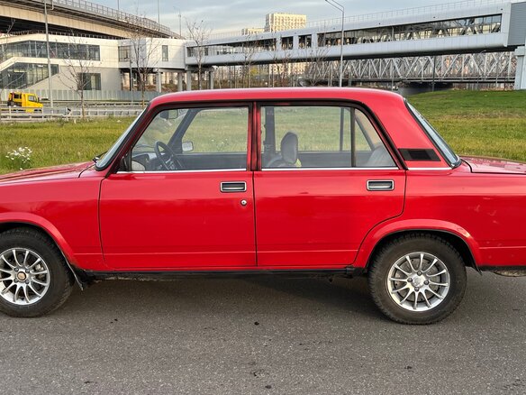 1995 Lada (ВАЗ) 2105, красный, 200000 рублей - вид 5