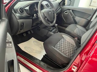 2026 Lada (ВАЗ) Granta Cross I Рестайлинг, красный, 1225000 рублей, вид 2