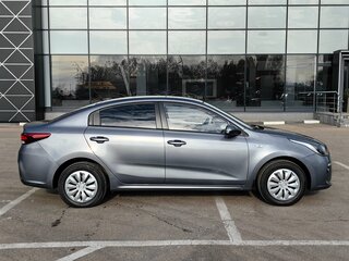 2019 Kia Rio IV, серый, 1149000 рублей, вид 5