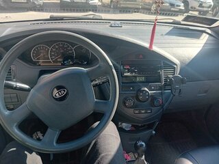 2006 Kia Carens I (RS) Рестайлинг, чёрный, 419999 рублей, вид 4