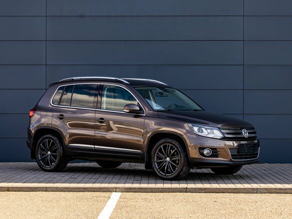 2014 Volkswagen Tiguan I Рестайлинг, коричневый - вид 2