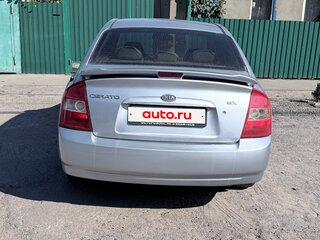 2005 Kia Cerato I, серебристый, 340000 рублей, вид 3