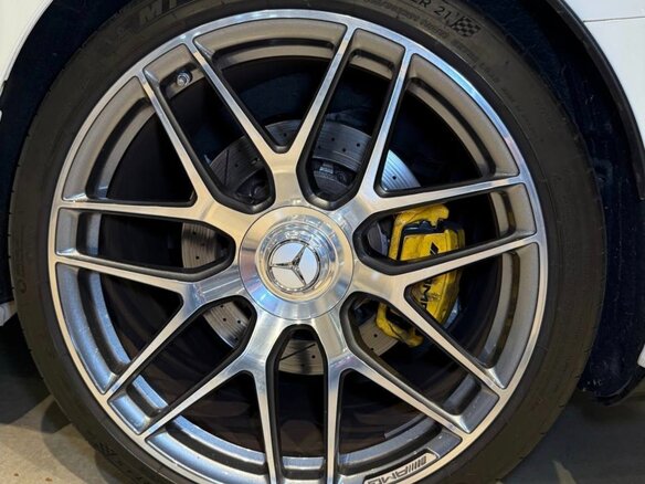 2022 Mercedes-Benz AMG GT 4-Door Coupe 43 I, белый, 10900000 рублей - вид 25