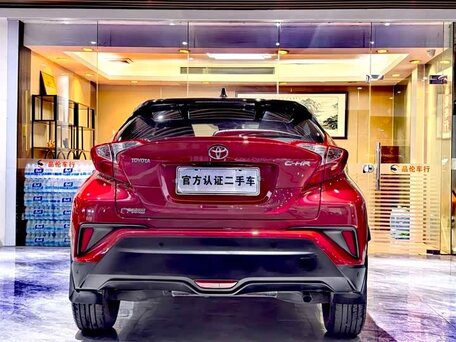 2022 Toyota C-HR I Рестайлинг, красный, 1735000 рублей, вид 5