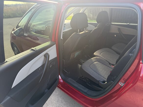 2018 Citroen C4 Picasso Grand II Рестайлинг, красный, 1490000 рублей - вид 28