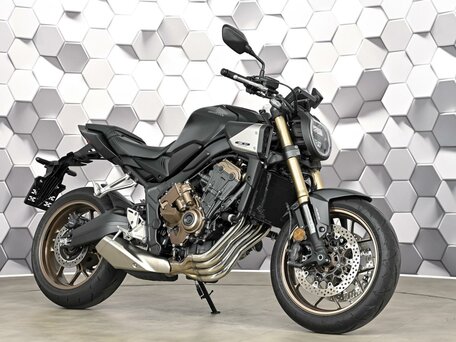 2026 Honda CB 650R, чёрный, 1277000 рублей, вид 1