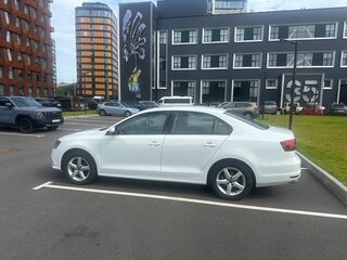 2016 Volkswagen Jetta VI Рестайлинг, белый, 1595000 рублей, вид 4