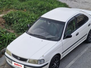 1999 Nissan Sunny B15, белый, 350000 рублей, вид 1