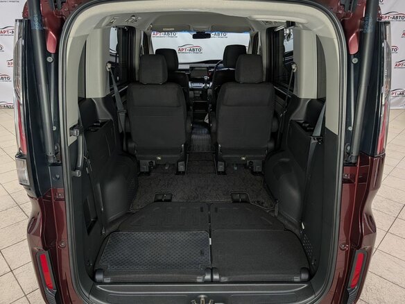 2018 Honda Stepwgn Spada V Рестайлинг, красный, 2599000 рублей - вид 21