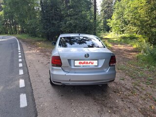 2015 Volkswagen Polo V Рестайлинг, серебристый, 490000 рублей, вид 5