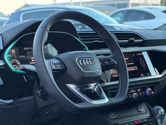 2026 Audi Q3 35 TFSI II (F3), серый, 3890000 рублей - вид 9