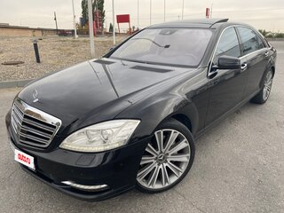 2013 Mercedes-Benz S-Класс 500 V (W221) Рестайлинг, чёрный, 1180000 рублей, вид 1