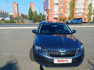 2020 Skoda Octavia III (A7) Рестайлинг, серый, 1620000 рублей, вид 3