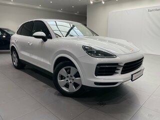 2019 Porsche Cayenne III, белый, 4947000 рублей, вид 3