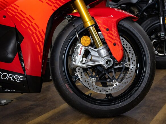 2026 Ducati Panigale V4, красный, 3790000 рублей - вид 19