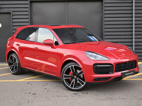 2021 Porsche Cayenne III, красный, 8990000 рублей - вид 2