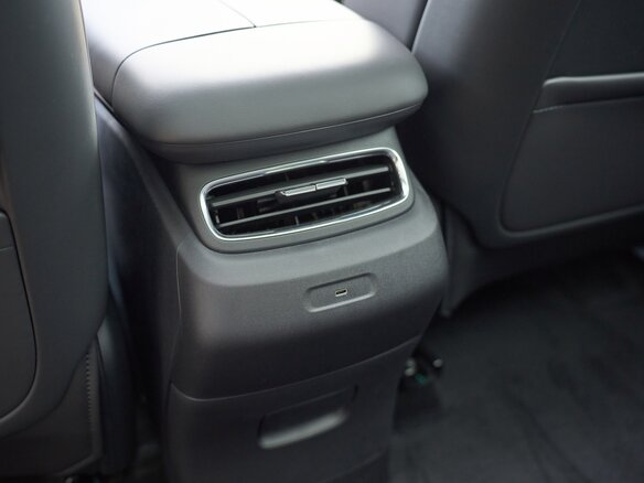 2026 Changan Qiyuan Q07 21.5 kWh, чёрный, 3499000 рублей - вид 33