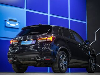 2021 Mitsubishi Outlander Sport I Рестайлинг 3, чёрный, 1970000 рублей, вид 5
