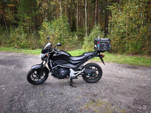 2012 Honda NC 700S, чёрный, 415000 рублей - вид 2