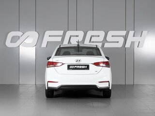 2018 Hyundai Solaris II, белый, 1255000 рублей, вид 4