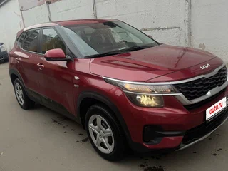 2021 Kia Seltos I, красный, 2100000 рублей, вид 4