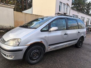 2004 Ford Galaxy I Рестайлинг, белый, 500000 рублей, вид 1