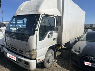 2010 Isuzu Elf (N-series), белый, 1450000 рублей, вид 1