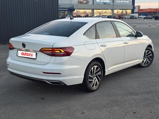 2022 Volkswagen Lavida III, белый, 1720000 рублей, вид 4