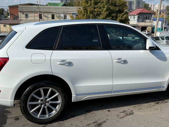 2016 Audi Q5 I (8R) Рестайлинг, белый, 3000000 рублей - вид 2