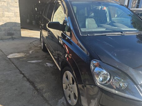 2007 Opel Zafira B, чёрный, 700000 рублей, вид 5