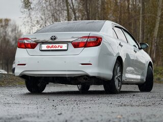 2012 Toyota Camry VII (XV50), белый, 1480000 рублей, вид 5