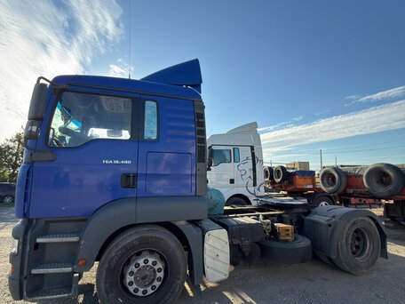 2008 MAN TGA, синий, 1650000 рублей, вид 3