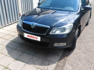 2013 Skoda Octavia II (A5) Рестайлинг, чёрный, 970000 рублей, вид 1