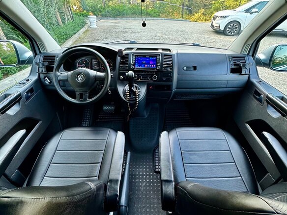 2010 Volkswagen Caravelle T5 Рестайлинг, серебристый, 1800000 рублей - вид 14