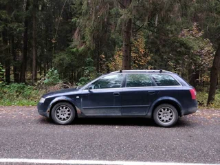 2002 Audi A4 II (B6), синий, 370000 рублей, вид 3