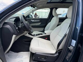 2026 Volvo XC40 I Рестайлинг, синий, 7860000 рублей, вид 5