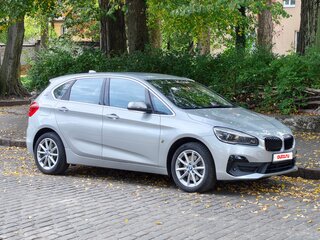 2018 BMW 2 серии Active Tourer 225xe F45 Рестайлинг, серебристый, 2200000 рублей, вид 2