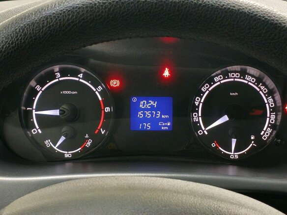 2015 Lada (ВАЗ) Priora I Рестайлинг, серебристый, 520000 рублей - вид 18