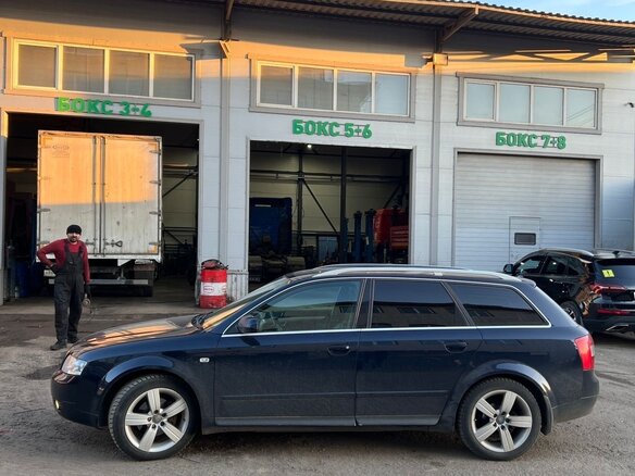 2005 Audi A4 II (B6), синий, 550000 рублей - вид 7