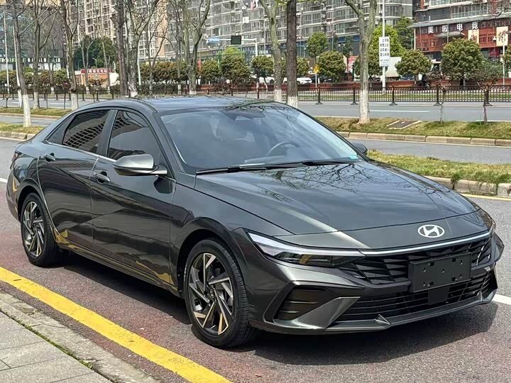Открыть фотографии: Hyundai Elantra VII (CN7) Рестайлинг