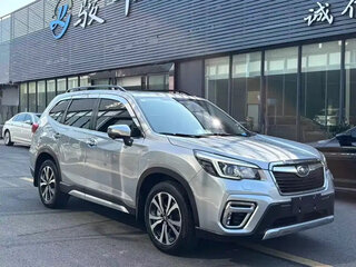 2021 Subaru Forester V, серебристый, 2250055 рублей, вид 3