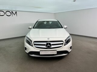 2016 Mercedes-Benz GLA 200 I (X156), белый, 1800000 рублей, вид 3