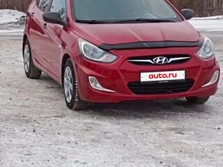 2011 Hyundai Solaris I, красный, 550000 рублей, вид 3