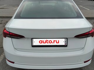 2022 Skoda Octavia IV (A8), белый, 1740000 рублей, вид 5