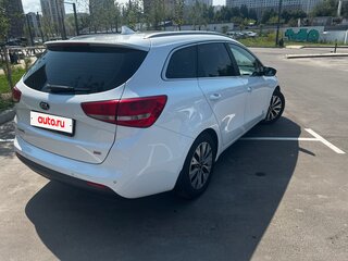 2017 Kia Ceed II Рестайлинг, белый, 1440000 рублей, вид 2