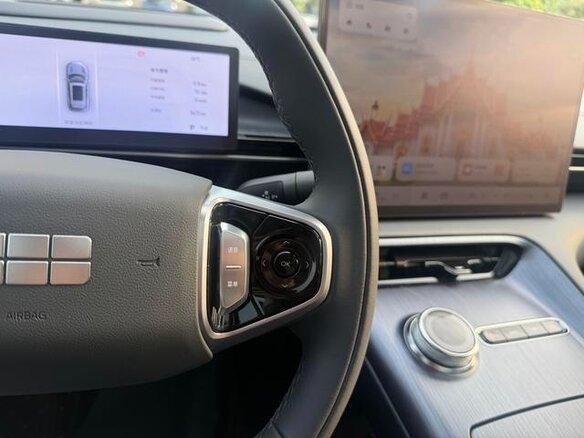 2026 Geely Galaxy E5 60.22 kWh, белый, 3450000 рублей - вид 14